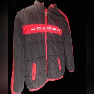 Jordan jacket boys sz LG
